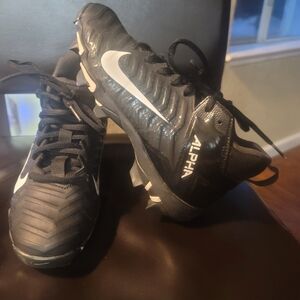 Hello, I am selling my son's Nike Football Cleats in great condition
